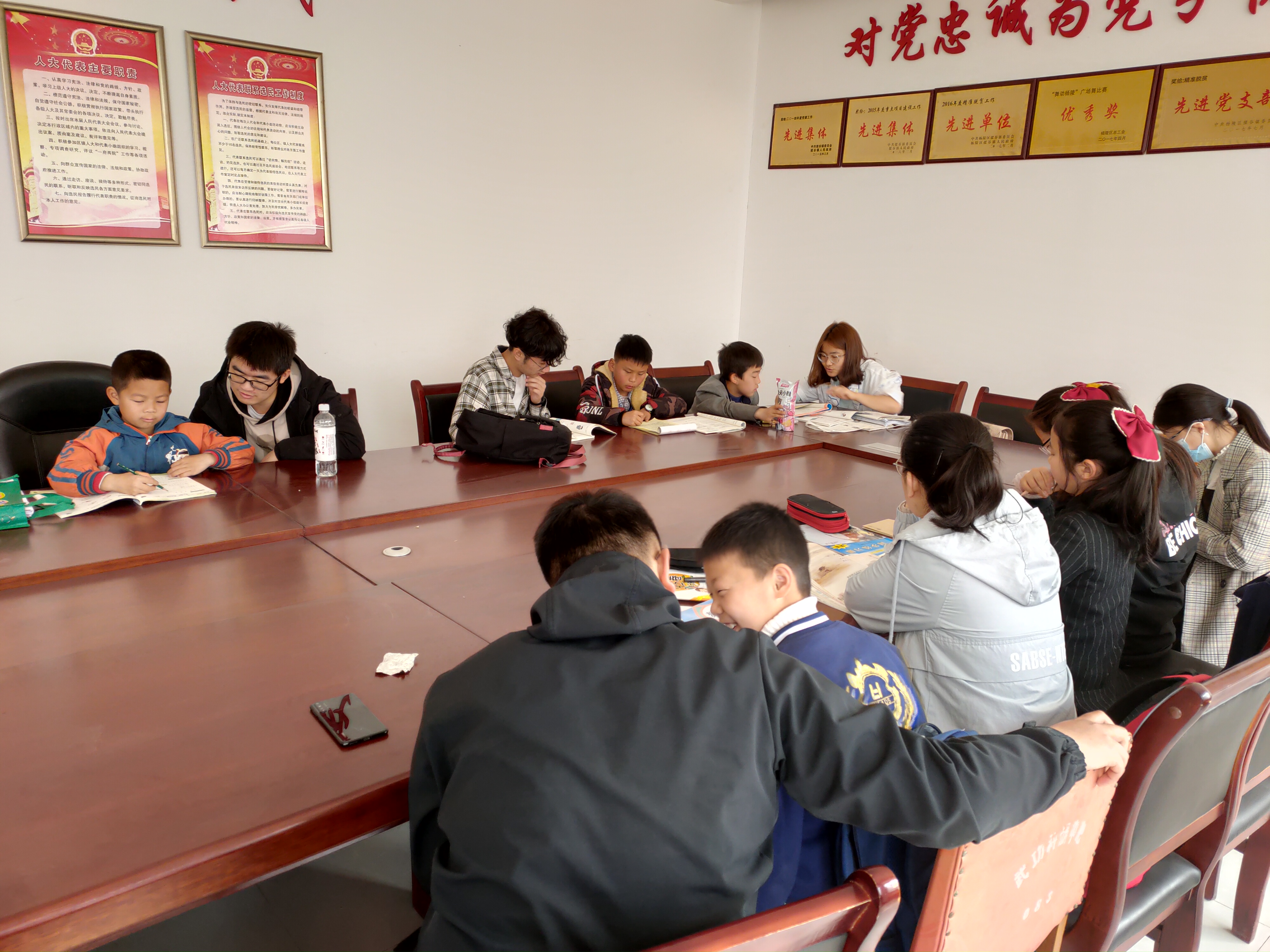 b7fe58f4e48344068252b5870e812800.jpg b7fe58f4e48344068252b5870e812800.jpg